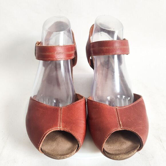 Taos Sandals Size 8.5 - 9 /40 Carousel 3 Brown Leather 3" Wedge Open Toe Comfort - Picture 5 of 10